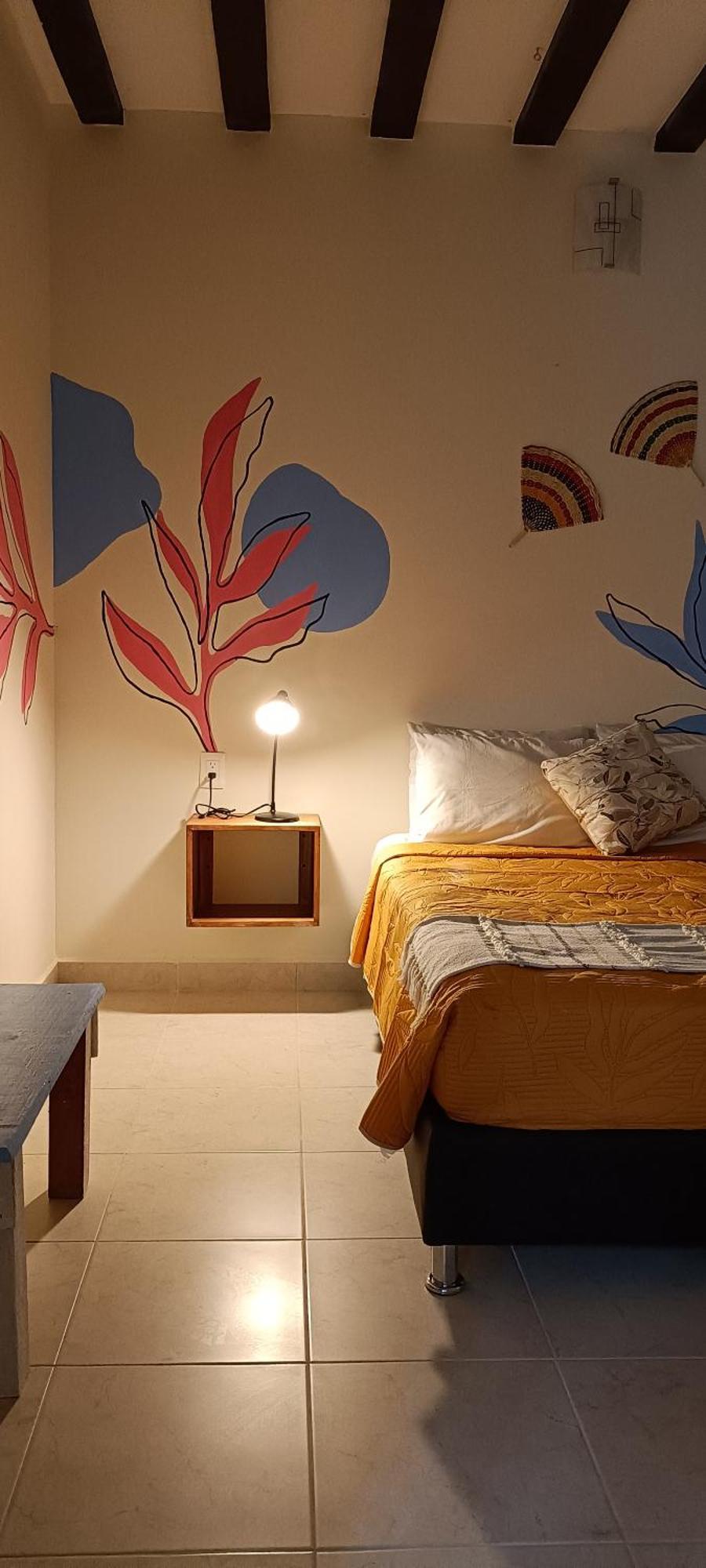 Valladolid 48 Hotel & Hostal Ngoại thất bức ảnh